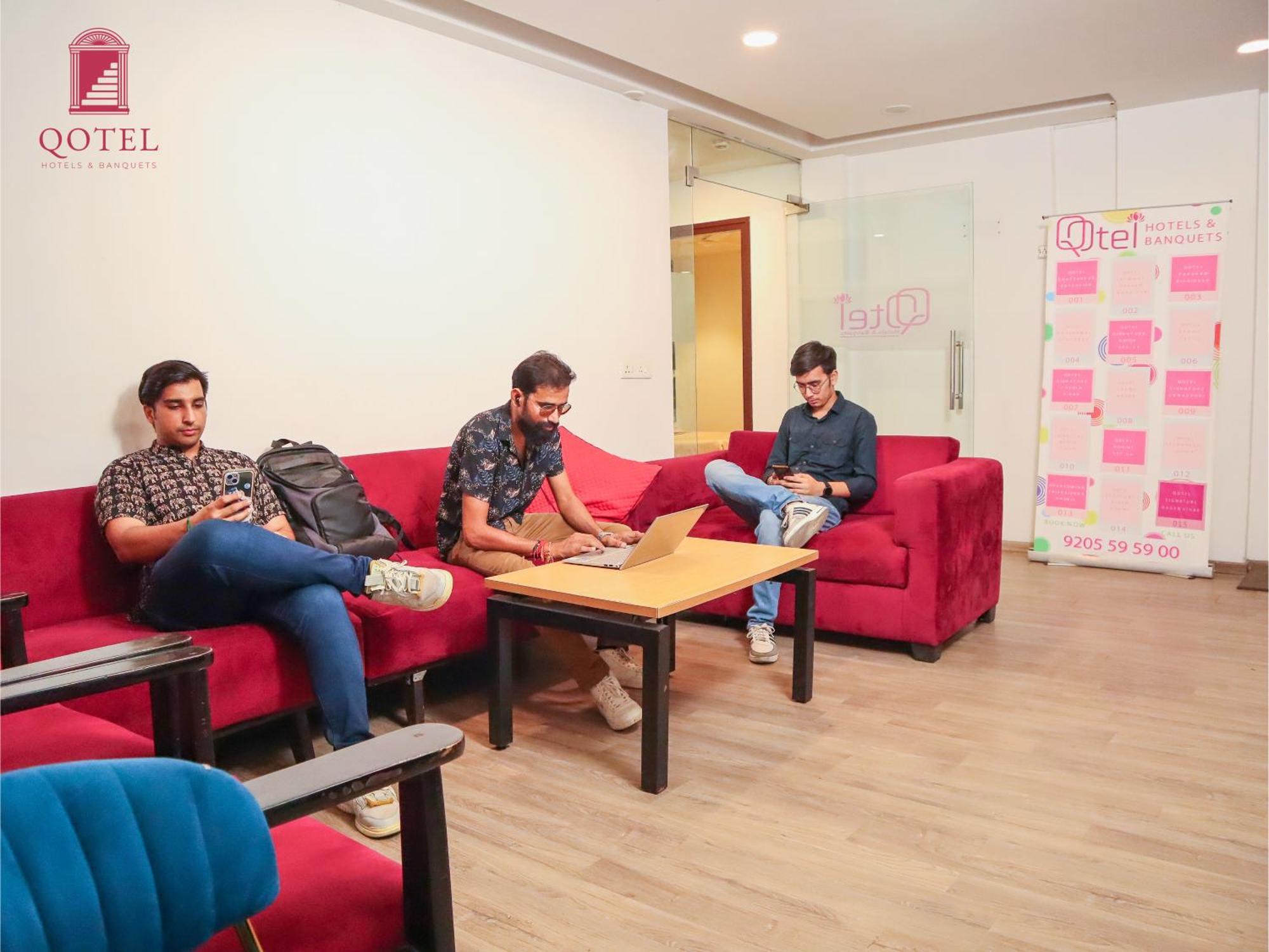 Hotel La Serene By Qotel-Gagan Vihar Anand Vihar Нью-Дели Экстерьер фото